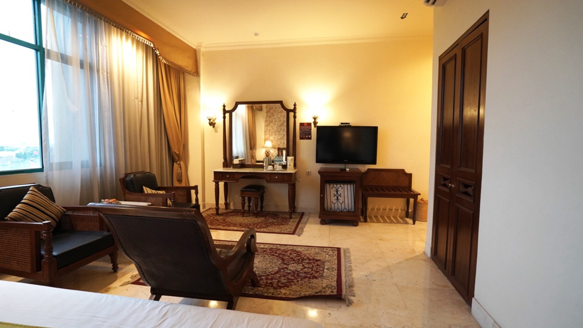 Suite Room