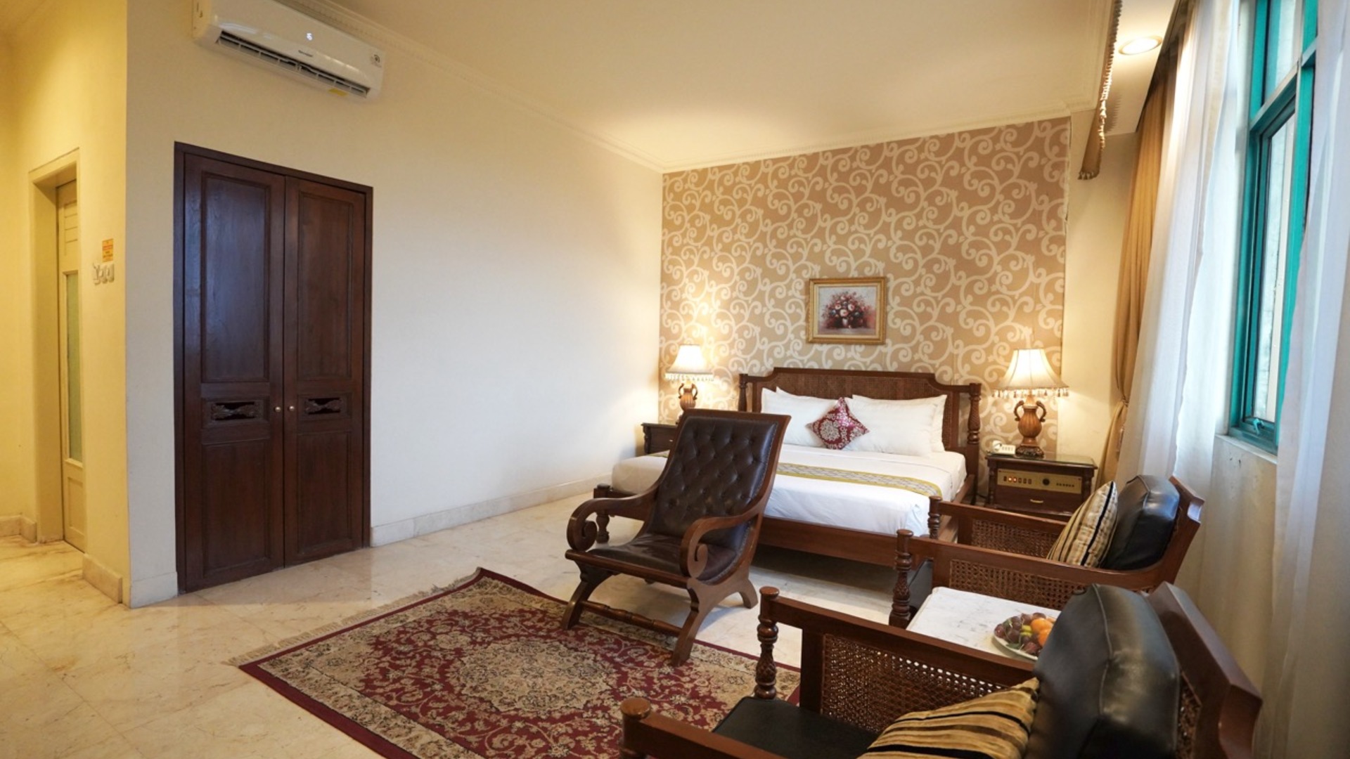 Suite Room